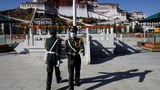 དམར་ཤོག་ཚོགས་པའི་ཚོགས་ཆེན་གྲོལ་བ་དང་བོད་ཀྱི་རྒྱལ་ས་ལྷ་ས་ཁུལ་དུ་ཞི་ལྷོད་གཏོང་རྒྱུའི་བརྡ་ཐོ་ཞིག་བཏང་ཡོད་འདུག