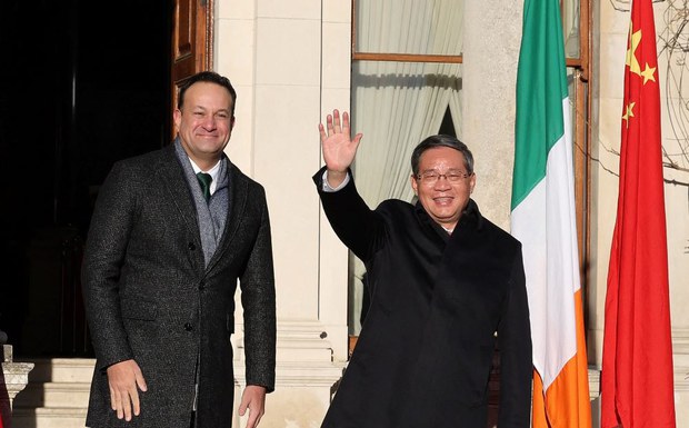 ཨཡེར་ལེནཌའི་དཔོན་རིགས་ཚོས་རྒྱ་ནག་གི་སྲིད་བློན་དང་མཉམ་བོད་ཐེ་བའི་འགྲོ་བ་མིའི་ཐོབ་ཐང་གླེང་འདུག ཨཡེར་ལེནཌའི་དཔོན་རིགས་ཚོས་རྒྱ་ནག་གི་སྲིད་བློན་དང་མཉམ་བོད་ཐེ་བའི་འགྲོ་བ་མིའི་ཐོབ་ཐང་གླེང་འདུག