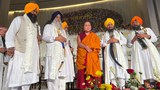 སྐྱབས་རྗེ་ཡོངས་འཛིན་གླིང་མཆོག་སྤྲུལ་རིན་པོ་ཆེ་མཆོག་གིས་ཆོས་ལུགས་ཁག་གི་དབུ་འཁྲིད་རྣམ་པས་འཛམ་གླིང་ཞི་བདེ་བསྐྲུན་རྒྱུར་འགན་འཁུར་དགོས་པའི་སྐུལ་མ་གནང་པ།