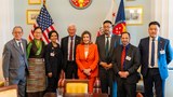 སྐུ་ཚབ་དོན་གཅོད་དང་རྒྱལ་སྤྱིའི་བོད་དོན་ལས་འགུལ་ཁང་གི་གནད་ཡོད་མི་སྣ་ཚོས་ཨ་རིའི་གྲོས་ཚོགས་འཐུས་མི་ཁག་ཅིག་དང་མཇལ་མོལ།