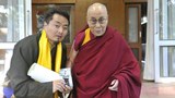 དབུ་མའི་ལམ་གྱི་སྲིད་བྱུས་དང་འབྲེལ་བའི་ཕྱག་དེབ་འདོན་སྤེལ་གནང་པ།