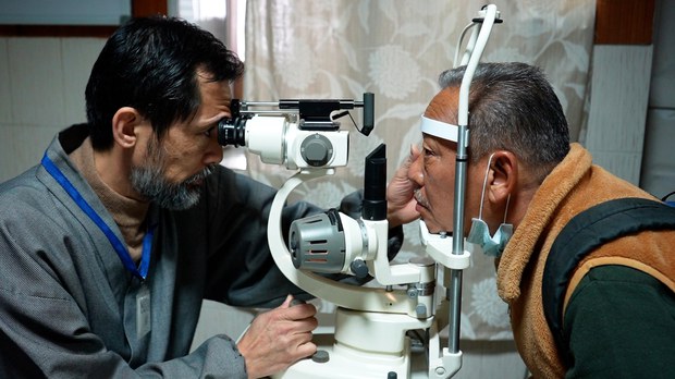 འདས་པའི་ལོ་ ༢༠ རིང་བོད་མི་དང་རྒྱ་གར་ཡུལ་མི་ ༡༡༨༧ ལ་རིན་མེད་ཀྱིས་མིག་གི་སྨན་བཅོས་ཟིན་པ་མུ་མཐུད་དུ་རྒྱུན་བསྐྱང་གི་ཡོད་པ། འདས་པའི་ལོ་ ༢༠ རིང་བོད་མི་དང་རྒྱ་གར་ཡུལ་མི་ ༡༡༨༧ ལ་རིན་མེད་ཀྱིས་མིག་གི་སྨན་བཅོས་ཟིན་པ་མུ་མཐུད་དུ་རྒྱུན་བསྐྱང་གི་ཡོད་པ།
