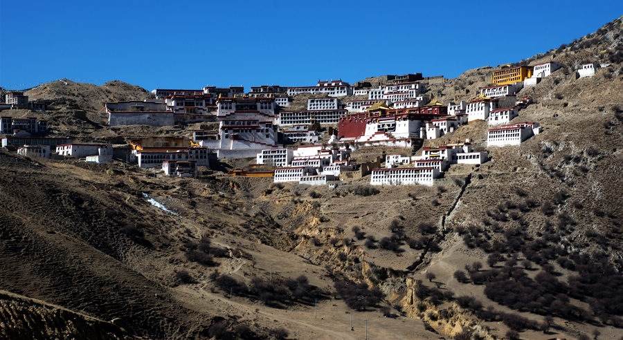 བོད་ཀྱི་གདན་ས་ཆེན་པོ་