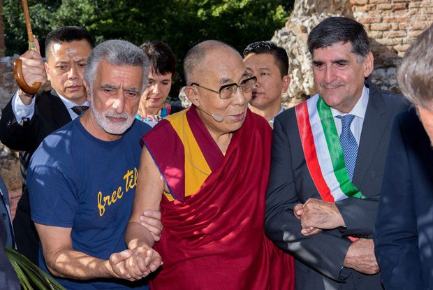 ཡོ་རོབ་མཉམ་འབྲེལ་སྒྲིག་འཛུགས་བཙུགས་ནས་དམག་འཁྲུག་བྱུང་མེད་པ། ཡོ་རོབ་མཉམ་འབྲེལ་སྒྲིག་འཛུགས་བཙུགས་ནས་དམག་འཁྲུག་བྱུང་མེད་པ།
