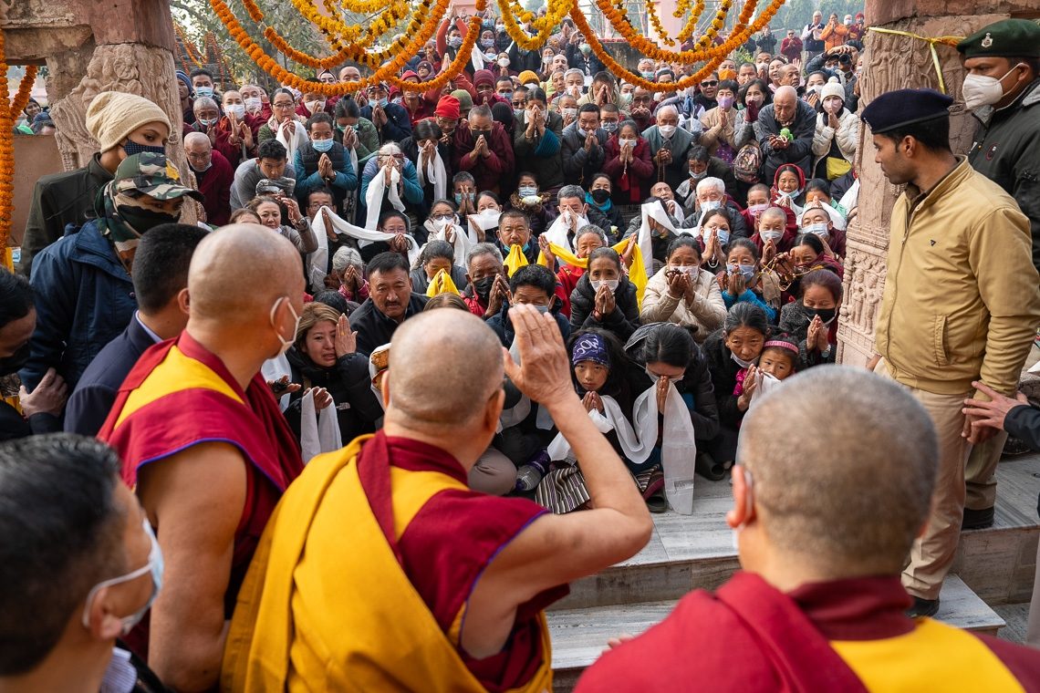 Pilgrimage the Mahabodhi Temple to Conclude Bodhgaya Visit  (2).jpg