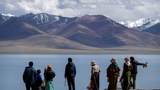 བོད་མདོ་དབུས་མཐོ་སྒང་གི་མཚོ་དང་མཚེའུ་ནང་རྫས་རིཊ་དང་ཚ་ཆུ་མང་བས་སྐྱེ་ལྡན་ཕྲ་རབ་འཚོ་གནས་མི་ཐུབ་པའི་དཀའ་ངལ་བྱུང་གི་ཡོད་པ་རྒྱ་ནག་གི་ཉམས་ཞིབ་གྲུབ་དོན་ནང་གསལ་སྟོན་བྱས་འདུག