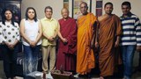 ཆོས་རིག་བཀའ་བློན་མཆོག་ཤྲི་ལངྐ་ནས་ཕྱིར་ཕེབས་པ།