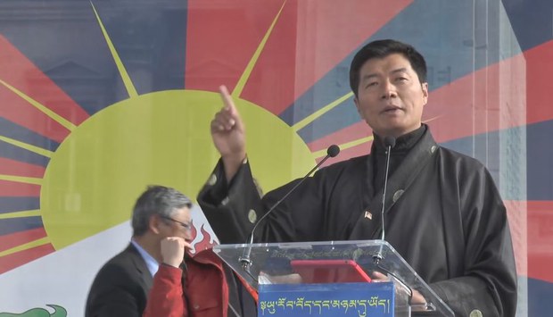 སྲིད་སྐྱོང་མཆོག་ཡོ་རོབ་ཀྱི་བོད་མི་འདུ་འཛོམས་སྐབས། ༢༠༡༥།༣།༡༤
