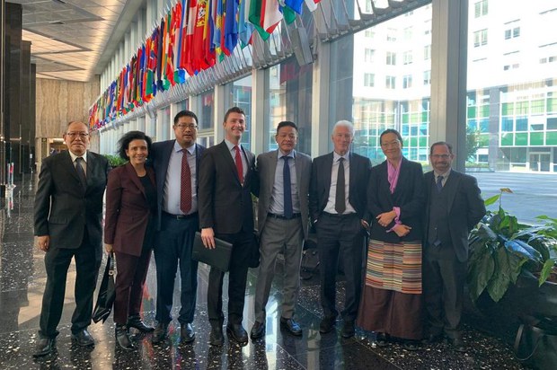 སྲིད་སྐྱོང་མཆོག་གིས་ཨ་རིའི་ཕྱི་སྲིད་ལས་ཁུངས་སུ་ཨ་རིའི་བོད་དོན་ཆེད་དམིགས་བསལ་འབྲེལ་མཐུད་པ་དང་མཇལ་མོལ་གནང་འདུག སྲིད་སྐྱོང་མཆོག་གིས་ཨ་རིའི་ཕྱི་སྲིད་ལས་ཁུངས་སུ་ཨ་རིའི་བོད་དོན་ཆེད་དམིགས་བསལ་འབྲེལ་མཐུད་པ་དང་མཇལ་མོལ་གནང་འདུག