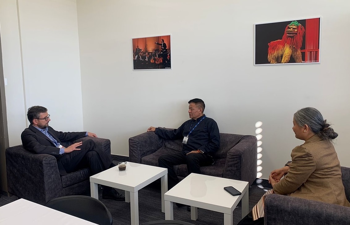 Sikyong Penpa Tsering will be talking with Carl Gershman༡.jpg Sikyong Penpa Tsering will be talking with Carl Gershman༡.jpg