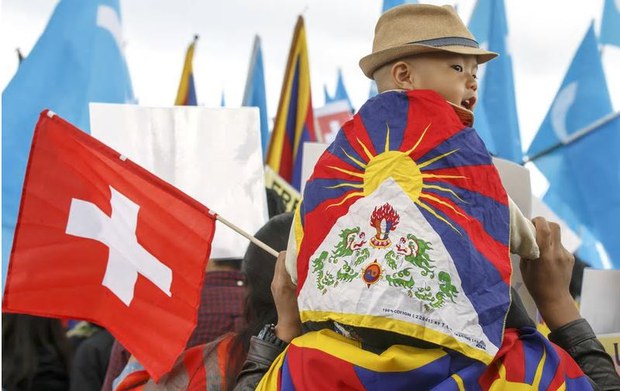 སུད་སི་ནང་རྒྱ་ནག་གཞུང་ལ་ངོ་རྒོལ་ལས་འགུལ་སྐབས། ༼ཟླ་ཚེས་མི་གསལ