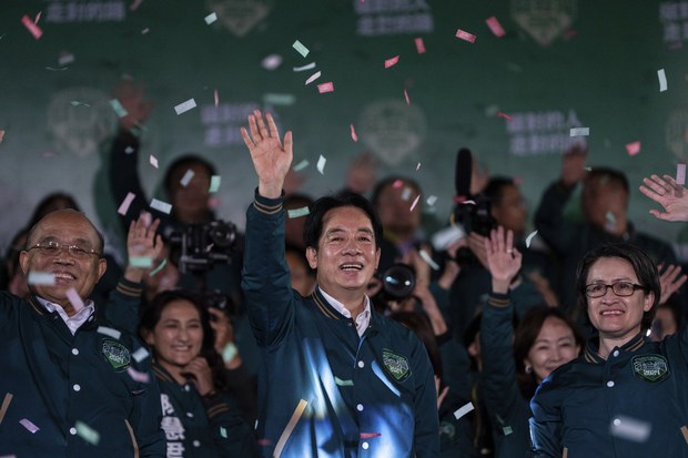 ཐེ་ཝན་གྱི་སྲིད་འཛིན་གསར་པའི་དམ་འབུལ་མཛད་སྒོའི་ཐོག་ཨ་རིའི་སྐུ་ཚབ་ཚོགས་ཆུང་ཞིག་གཏོང་འཆར་ཡོད་འདུག ཐེ་ཝན་གྱི་སྲིད་འཛིན་གསར་པའི་དམ་འབུལ་མཛད་སྒོའི་ཐོག་ཨ་རིའི་སྐུ་ཚབ་ཚོགས་ཆུང་ཞིག་གཏོང་འཆར་ཡོད་འདུག