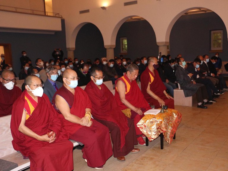 བོད་ཀྱི་ཆབ་སྲིད་བཙོན་ཟུར་སྟག་སྣ་འཇིགས་མེད་བཟང་པོ་དམ་པའི་སྐུ་ཕུང་ཞུགས་འབུལ་སྐབས། ༡༠།༢༢།༢༠༢༠