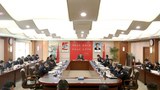 བོད་རང་སྐྱོང་ལྗོངས་བདེ་འཇགས་ལྷན་ཁང་གི་ཚོགས་འདུའི་སྟེང་ཏཱ་ལའི་ཁ་བྲལ་ལ་འཐབ་རྩོད་དགོས་སྐོར་བརྗོད་འདུག