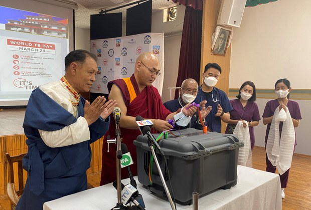 གློ་ནད་ཊི་སྦི་རྩ་འགོག་གི་ལས་གཞིས་བཙན་བྱོལ་བོད་མིའི་སྤྱི་ཚོགས་ནང་ཕན་ཐོགས་ཆེན་པོ་བྱུང་འདུག གློ་ནད་ཊི་སྦི་རྩ་འགོག་གི་ལས་གཞིས་བཙན་བྱོལ་བོད་མིའི་སྤྱི་ཚོགས་ནང་ཕན་ཐོགས་ཆེན་པོ་བྱུང་འདུག
