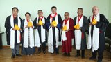 བཀའ་ཤག་སྐབས་བཅོ་ལྔ་པས་སྤྱི་ནོར་༧གོང་ས་༧སྐྱབས་མགོན་ཆེན་པོ་མཆོག་ལ་དྲ་ལམ་བརྒྱུད་ཐོན་མཇལ་ཞུས་ཡོད་པ་རེད།