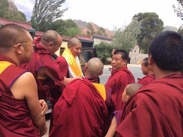 ཐུབ་བསྟན་བརྩོན་འགྲུས་ལགས་བཙོན་བཀྲོལ་བྱུང་སྐབས། ༢༠༡༥།༧།༡༧