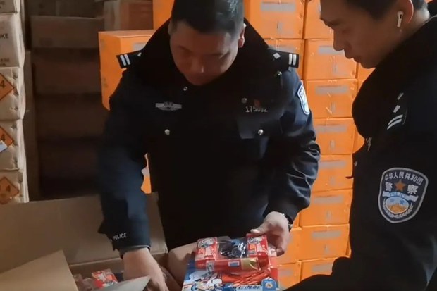 བོད་ཀྱི་ལོ་གསར་བསླེབ་ལ་ཉེ་བ་དང་རྒྱ་ནག་གཞུང་གིས་བོད་ནང་དམ་དྲག་ཆེ་རུ་གཏོང་གི་འདུག