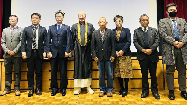 རྒྱ་ནག་གཞུང་གིས་ཆོས་དད་རང་དབང་རྡོག་རོལ་གཏོང་བཞིན་པའི་ཐད་ཉི་ཧོང་ནང་བགྲོ་གླེང་གནང་འདུག རྒྱ་ནག་གཞུང་གིས་ཆོས་དད་རང་དབང་རྡོག་རོལ་གཏོང་བཞིན་པའི་ཐད་ཉི་ཧོང་ནང་བགྲོ་གླེང་གནང་འདུག