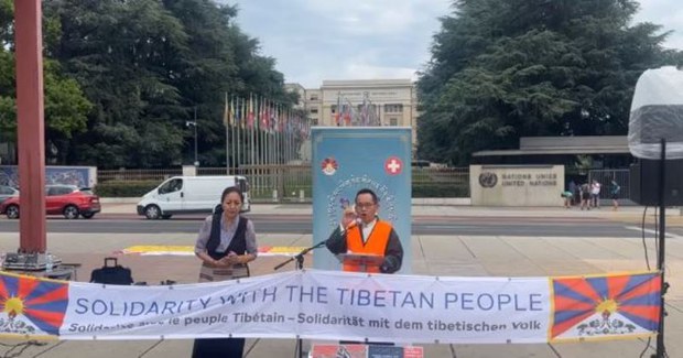 མཉམ་འབྲེལ་རྒྱལ་ཚོགས་ཀྱི་མདུན་དུ་བོད་མི་ཚོས་བོད་དོན་ཞུ་འབོད་དང་སྐད་འབོད་ལས་འགུལ་སྤེལ་འདུག མཉམ་འབྲེལ་རྒྱལ་ཚོགས་ཀྱི་མདུན་དུ་བོད་མི་ཚོས་བོད་དོན་ཞུ་འབོད་དང་སྐད་འབོད་ལས་འགུལ་སྤེལ་འདུག