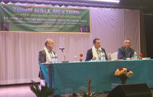 ཨ་རིའི་གྲོས་ཚོགས་ཀྱི་འཐུས་མི་ཁག་ཅིག་ནིའུ་ཡོག་དུ་ཕེབས་ནས་བོད་མི་དང་མཉམ་བོད་དོན་གྲོས་མོལ་གྱི་ཚོགས་འདུ་ཚོགས་གནང་སྐབས། ༢༠༡༩།༧།༢༡ ཨ་རིའི་གྲོས་ཚོགས་ཀྱི་འཐུས་མི་ཁག་ཅིག་ནིའུ་ཡོག་དུ་ཕེབས་ནས་བོད་མི་དང་མཉམ་བོད་དོན་གྲོས་མོལ་གྱི་ཚོགས་འདུ་ཚོགས་གནང་སྐབས། ༢༠༡༩།༧།༢༡