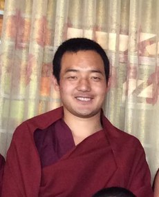 ཟླ་ཚང་དགེ་འདུན་རྒྱ་མཚོ་ལགས