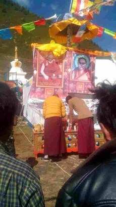 ལི་ཐང་ལ་སྤྲུལ་སྐུ་བསྟན་འཛིན་བདེ་ལེགས་རྗེས་སུ་དྲན་པའི་འདུ་འཛོམས་སྐབས། ༢༠༡༤།༡༠།༡༢