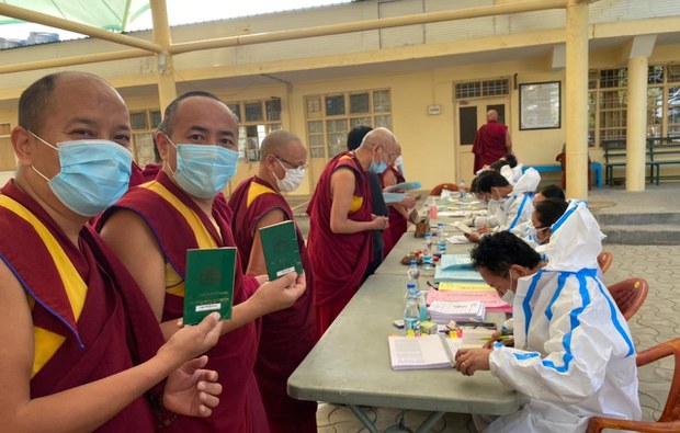 འཛམ་གླིང་ཡུལ་གྲུ་ ༢༦ ནང་བཙན་བྱོལ་བོད་མིས་སྲིད་སྤྱིའི་འོས་བསྡུ་གཉེར་བ། འཛམ་གླིང་ཡུལ་གྲུ་ ༢༦ ནང་བཙན་བྱོལ་བོད་མིས་སྲིད་སྤྱིའི་འོས་བསྡུ་གཉེར་བ།