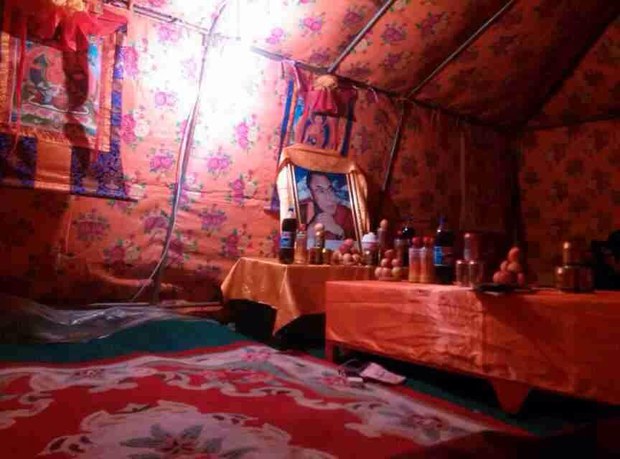 བོད་ནང་བོད་མི་ཚོས་འཁྲུངས་སྐར་སྲུང་བརྩི་བྱེད་བཞིན་པ། ༢༠༡༤།༧།༦