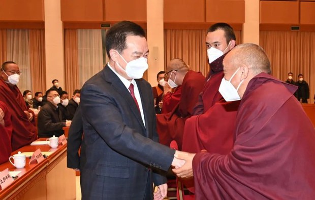 བོད་བརྒྱུད་ནང་བསྟན་རྒྱ་ནག་ཅན་ཏུ་སྒྱུར་ཐབས་ཀྱི་རྨི་ལམ་དེ་ནམ་ཡང་འགྲུབ་ཐབས་མེད་པ་ཞིག་ཡིན་པ། སྤྱི་འཐུས་ཚོགས་གཞོན་མཆོག་ནས་གསུངས་སོང་།