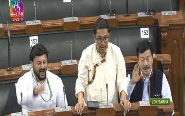 ཧི་མ་ལ་ཡའི་རི་རྒྱུད་ཁུལ་གྱི་སྐད་ཡིག་རྒྱ་གར་གཞུང་གིས་ངོས་འཛིན་ཐོབ་དགོས་བའི་ཁྲིམས་འཆར་བཏོན་འདུག ཧི་མ་ལ་ཡའི་རི་རྒྱུད་ཁུལ་གྱི་སྐད་ཡིག་རྒྱ་གར་གཞུང་གིས་ངོས་འཛིན་ཐོབ་དགོས་བའི་ཁྲིམས་འཆར་བཏོན་འདུག
