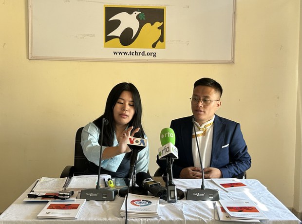 བོད་ཡིག་ནང་མཉམ་འབྲེལ་རྒྱལ་ཚོགས་ཀྱི་དམིགས་བསལ་བརྒྱུད་རིམ་ཟེར་བའི་དེབ་ཆུང་ཞིག་ཕབ་བསྒྱུར་འགྲེམས་སྤེལ་གནང་བ། བོད་ཡིག་ནང་མཉམ་འབྲེལ་རྒྱལ་ཚོགས་ཀྱི་དམིགས་བསལ་བརྒྱུད་རིམ་ཟེར་བའི་དེབ་ཆུང་ཞིག་ཕབ་བསྒྱུར་འགྲེམས་སྤེལ་གནང་བ།