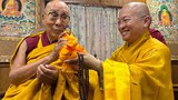ཝིཡེཏ་ནམ་སངྒ་ནང་པའི་ལྷན་ཚོགས་ཀྱིས་༸གོང་ས་མཆོག་ལ་མཇལ་ཁ་ཞུས་ཏེ་འབྱུང་འགྱུར་བོད་བརྒྱུད་ནང་བསྟན་དང་མཉམ་རུབ་ཀྱིས་བསྟན་པ་རྒྱས་ཐབས་ཀྱི་ལས་འཆར་ཁག་ཅིག་ཐོག་སྙན་གསན་ཕུལ་ཡོད་པ།