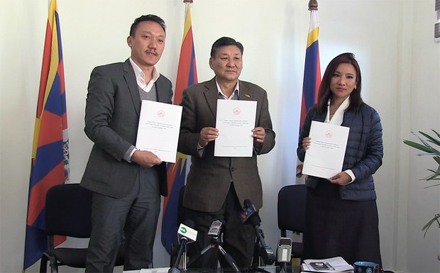 རྒྱ་ནག་གཞུང་གི་ཁོར་ཡུག་དང་འབྲེལ་བའི་རྒྱབ་ཤ་དཀར་པོར་ལན་འདེབས། རྒྱ་ནག་གཞུང་གི་ཁོར་ཡུག་དང་འབྲེལ་བའི་རྒྱབ་ཤ་དཀར་པོར་ལན་འདེབས།