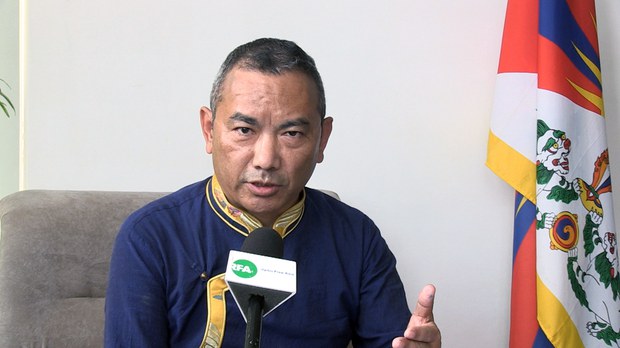 བོད་མིའི་སྒྲིག་འཛུགས་ཀྱི་དྲིལ་བསྒྲགས་དྲུང་ཆེ་ཨརྱ་ཚེ་དབང་རྒྱལ་པོ་ལགས།