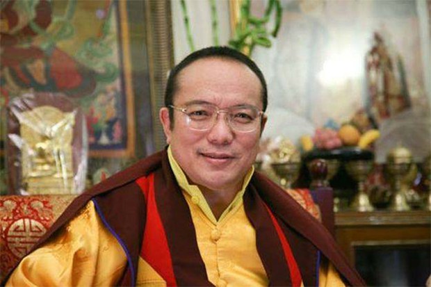 སི་ཏུ་རིན་པོ་ཆེ་མཆོག་དང་གདན་ས་དཔལ་སྤུངས་ཤེས་རབ་གླིང་།