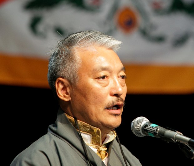 སྤྱི་འཐུས་བཀྲ་ཤིས་རྣམ་རྒྱལ་ལགས།