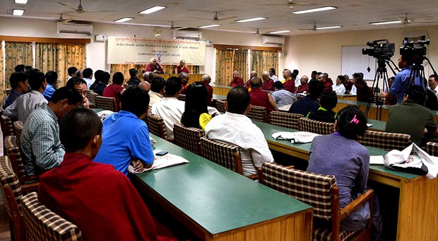 ཟམ་གདོང་རིན་པོ་ཆེ་མཆོག་གི་སྐུ་ཚེ་ལོ་རྒྱུས། ཟམ་གདོང་རིན་པོ་ཆེ་མཆོག་གི་སྐུ་ཚེ་ལོ་རྒྱུས།