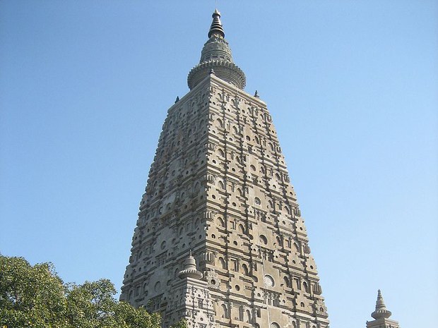 གནས་མཆོག་རྡོ་རྗེ་གདན་གྱི་སྐོར།