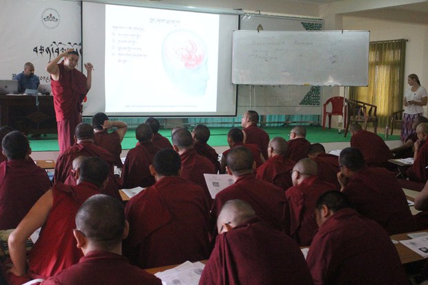 དྲ་ཐོག་སྐོང་ཚོགས་གནང་བའི་བསམ་བློའི་ཉམས་ཞིབ་ལྷན་ཚོགས། དྲ་ཐོག་སྐོང་ཚོགས་གནང་བའི་བསམ་བློའི་ཉམས་ཞིབ་ལྷན་ཚོགས།