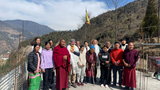 ཧི་མ་ལ་ཡའི་ཕྲུ་གུ་ཞེས་པའི་ཚོགས་པ་དེའི་དམིགས་ཡུལ་སྐོར་ངོ་སྤྲོད་གནང་བ།