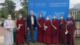 བསྟན་འཛིན་རྒྱ་མཆོ་སློབ་ཡོན་ཁོངས་འདེམས་སྒྲུག་ཞུས་པའི་སློབ་མ་ཨེ་མོ་རིར་འབྱོར་ཡོད་པ།
