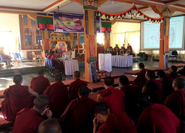 ཚན་རིག་པ་ནང་པ་སོ་སོའི་ངོས་ནས་ཁ་དོག་དང་དབྱིབས་ངོས་འཛིན་བྱ་ཕྱོགས། ཚན་རིག་པ་ནང་པ་སོ་སོའི་ངོས་ནས་ཁ་དོག་དང་དབྱིབས་ངོས་འཛིན་བྱ་ཕྱོགས།