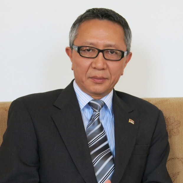 བོད་རྒྱ་མི་རིགས་ཚོགས་ཆེན་གྱི་ནང་དོན། བོད་རྒྱ་མི་རིགས་ཚོགས་ཆེན་གྱི་ནང་དོན།