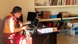 རྒྱལ་སྤྱིའི་དབུ་མའི་ལམ་མི་མང་ལས་འགུལ་ཁང་གི་ལས་དོན་གནང་ཕྱོགས།