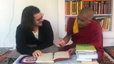 བོད་ཀྱི་བྱིས་པའི་སྙན་དེབ་རྩོམ་བྲིས་པ་ པེ་ཊྲིག་ ཌོའུ་ཌ་ལགས་དང་གླེང་མོལ།