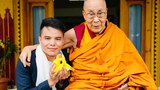 བསྟན་འཛིན་ཡེ་ཤེས་ལགས་སུ་༸གོང་ས་མཆོག་གི་མཇལ་ཁའི་སྐལ་བཟང་གི་གོ་སྐབས་ཐོབ་པ།