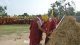 ༧གོང་ས་མཆོག་དང་ས་སྐྱ་གོང་མ་རིན་པོ་ཆེ་མཆོག་གིས་ལོ་གསར་ལ་འཚམས་འདྲི་མཛད་པ།