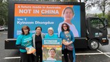 དམངས་གཙོ་མནའ་འབྲེལ་ཆབ་སྲིད་ཚོགས་པ་གསར་འཛུགས་གནང་དགོས་པའི་དམིགས་ཡུལ་དང་མྱོང་བ་བཅས་ཀྱི་ཐད་ངོ་སྤྲོད་གནང་བ།