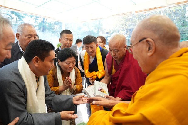 ༧གོང་ས་མཆོག་གི་ཐུགས་བསྐྱེད་དམ་བཅའ་བཞི་དང་འབྲེལ་བའི་དེབ་ཕྲེང་བཞི་ཕྱོགས་བསྒྲིགས། ༧གོང་ས་མཆོག་གི་ཐུགས་བསྐྱེད་དམ་བཅའ་བཞི་དང་འབྲེལ་བའི་དེབ་ཕྲེང་བཞི་ཕྱོགས་བསྒྲིགས།